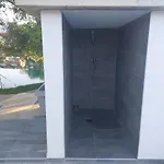 Vikendica Edi *